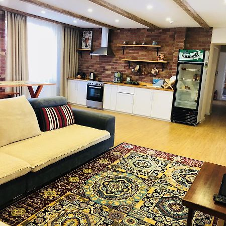 Summit Guest House Улан-Батор Экстерьер фото