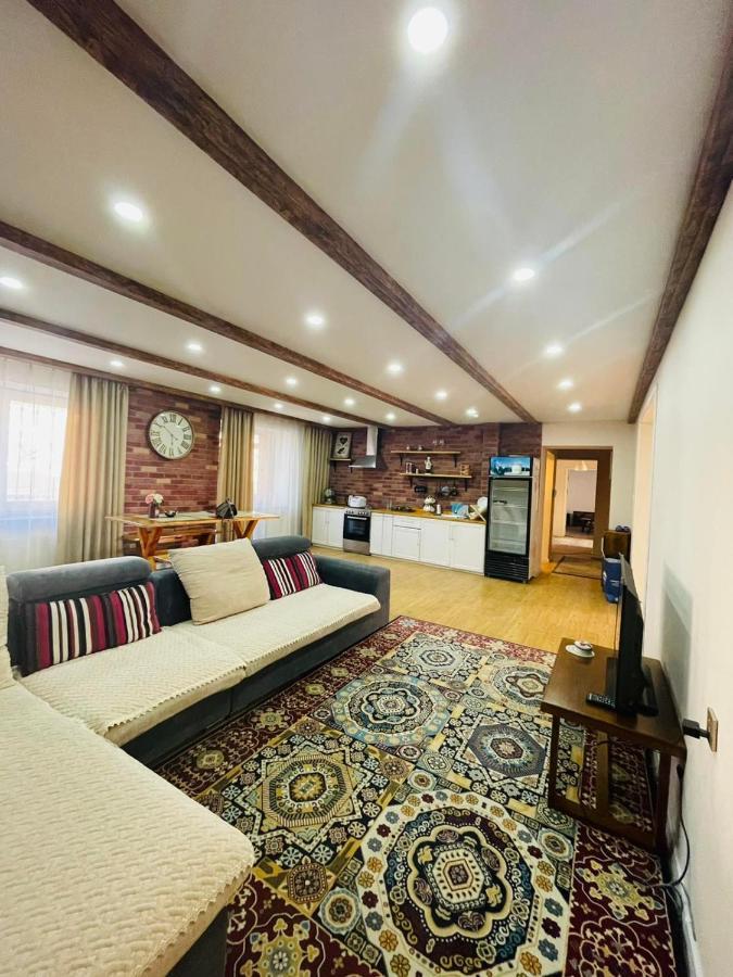 Summit Guest House Улан-Батор Экстерьер фото